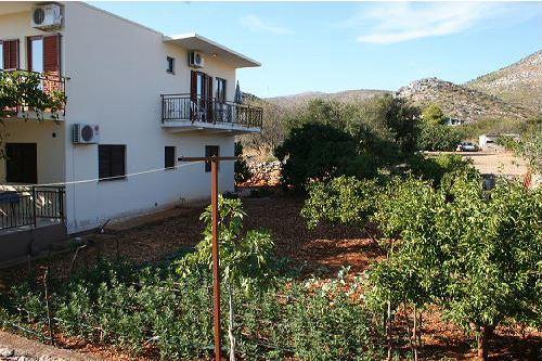 Apartments Gordana Trogir Exterior photo